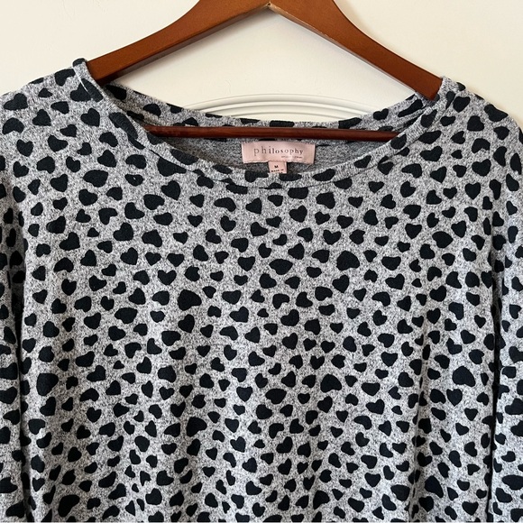 Philosophy Gray with Black Heart Design Long Sleeve Top Women’s Size Medium - Picture 5 of 13